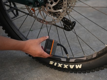 FLEXTAIL Tiny Tire Pump 200 3