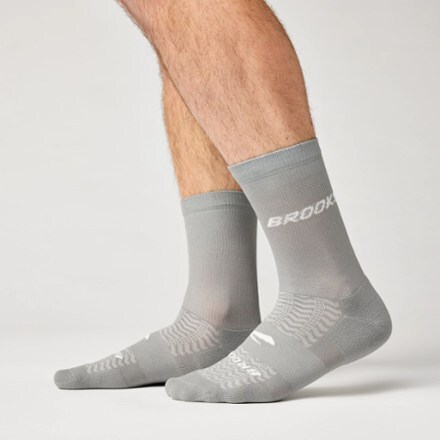 Brooks Run-In Crew Socks - 3 Pairs 2
