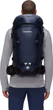 MAMMUT TRION SPINE 35L バックパック 青 MAMMUT TRION SPINE 35L バックパック 青