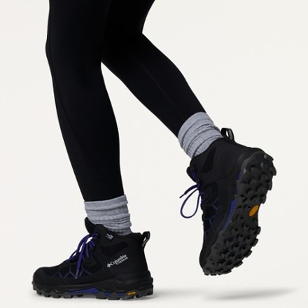 Columbia Peakfreak Titanium OutDry Mid Hiking Boots - Women's 9