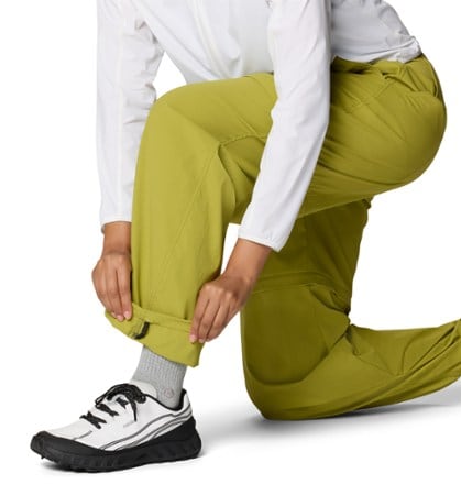 Mountain Hardwear Peak Rambler Convertible Pants - Women's 9