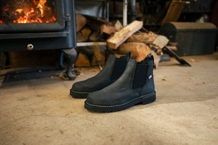 Danner Bull Run Chelsea Boots - Men's 5