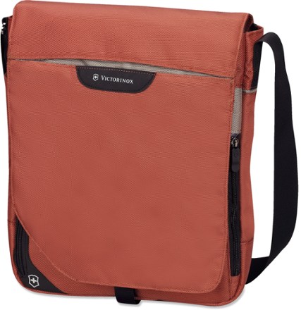 victorinox laptop messenger bag