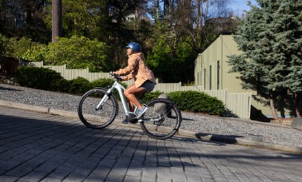 cannondale canvas on a steep hill
