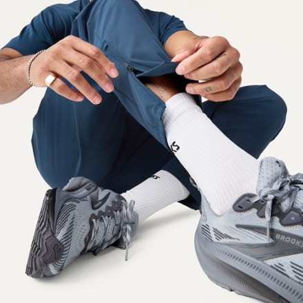 Brooks Canopy Pants - Men's 4