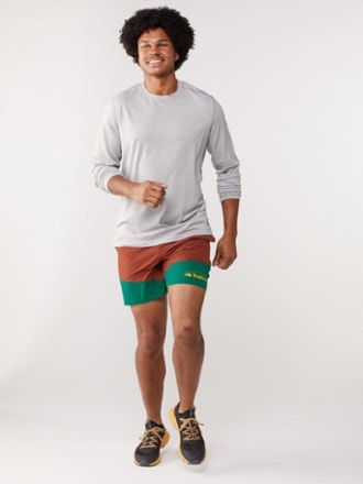 The North Face Trailwear OKT Trail Shorts - Men's 3