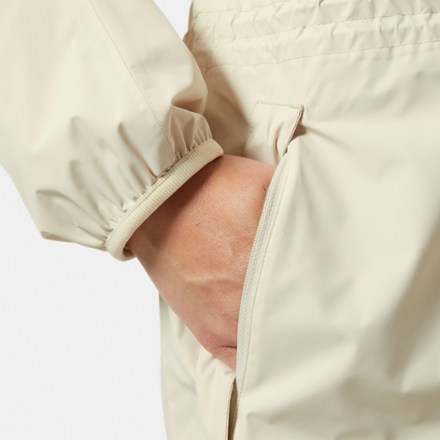 Helly Hansen Essence Mid-Length Raincoat - Women's 5