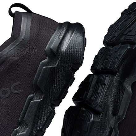 On Cloudsoma Trail-Running Shoes - Women's 8