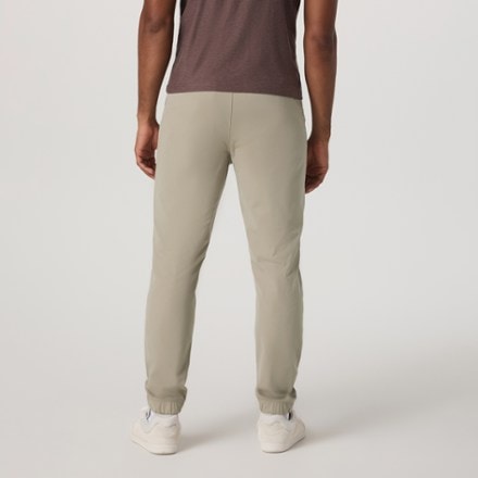 Vuori Meta Joggers - Men's 2