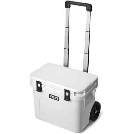 Roadie 32 Wheeled Cooler Simolary simolary.com