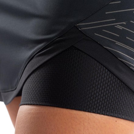 PEARL iZUMi Sugar Cycling Skirt - Women's - Black 9