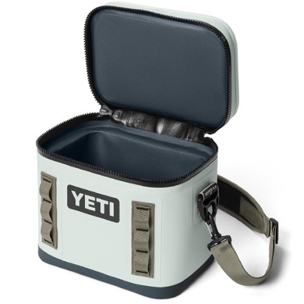 YETI Hopper Flip 8 Soft Cooler 5