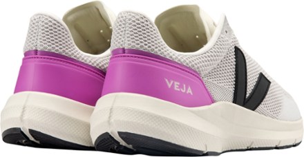 VEJA Marlin Road-Running Shoes - Women's 2