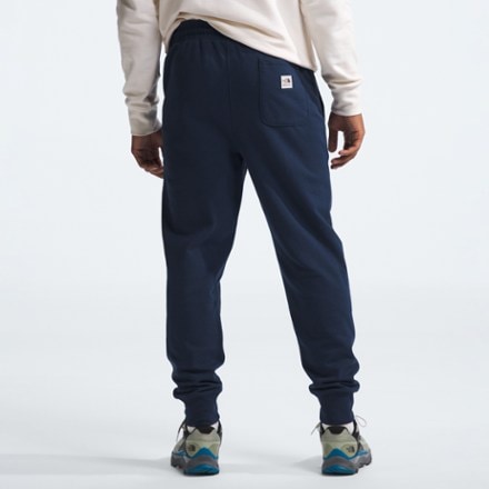 The North Face Heritage Patch Joggers - Men's 2