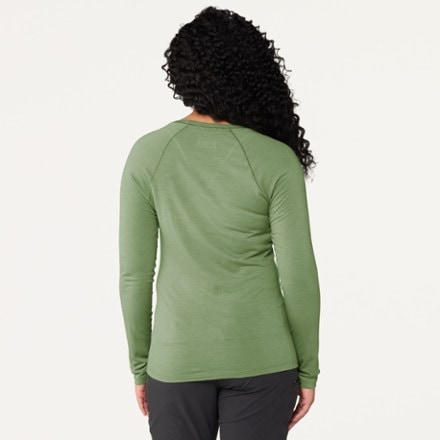 Smartwool Classic All-Season Merino Long-Sleeve Base Layer Top - Women's 2