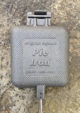 Rome Square Pie Iron 4