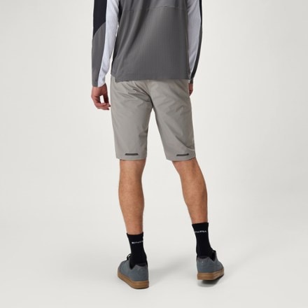 Endura GV500 Foyle Bike Shorts - Men's 2