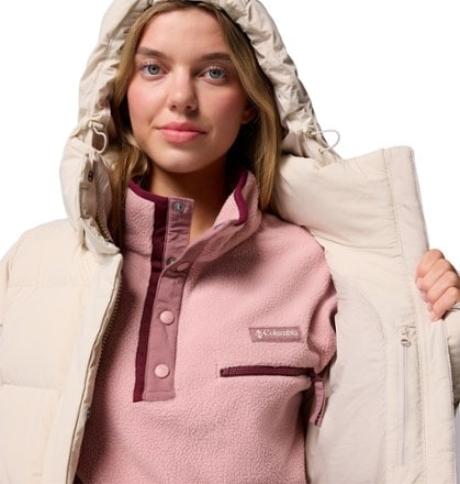 Columbia Amaze Puff Down Hooded Jacket - Women's 8