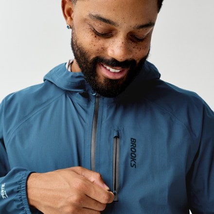 Brooks Canopy Waterproof Jacket - Men's 5