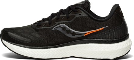 Saucony triumph 9 mens price deals