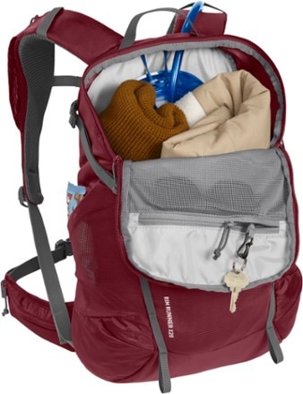 CamelBak Rim Runner X 20 Hydration Pack - Women's 3