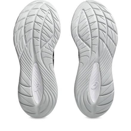 ASICS GEL-Cumulus 27 Road-Running Shoes - Men's 4