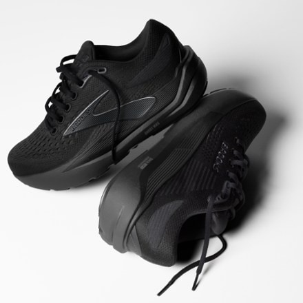 Brooks Ghost Max 3 Road-Running Shoes - Women's 7