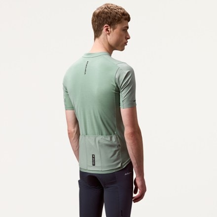 Endura Alltrack Ride Cycling Jersey - Men's 2