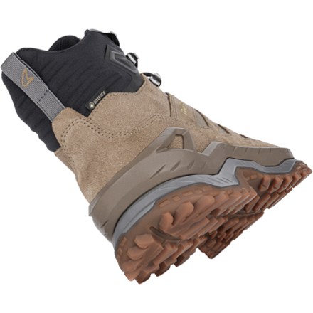 Lowa Innovo GTX Mid Hiking Boots - Men's 5