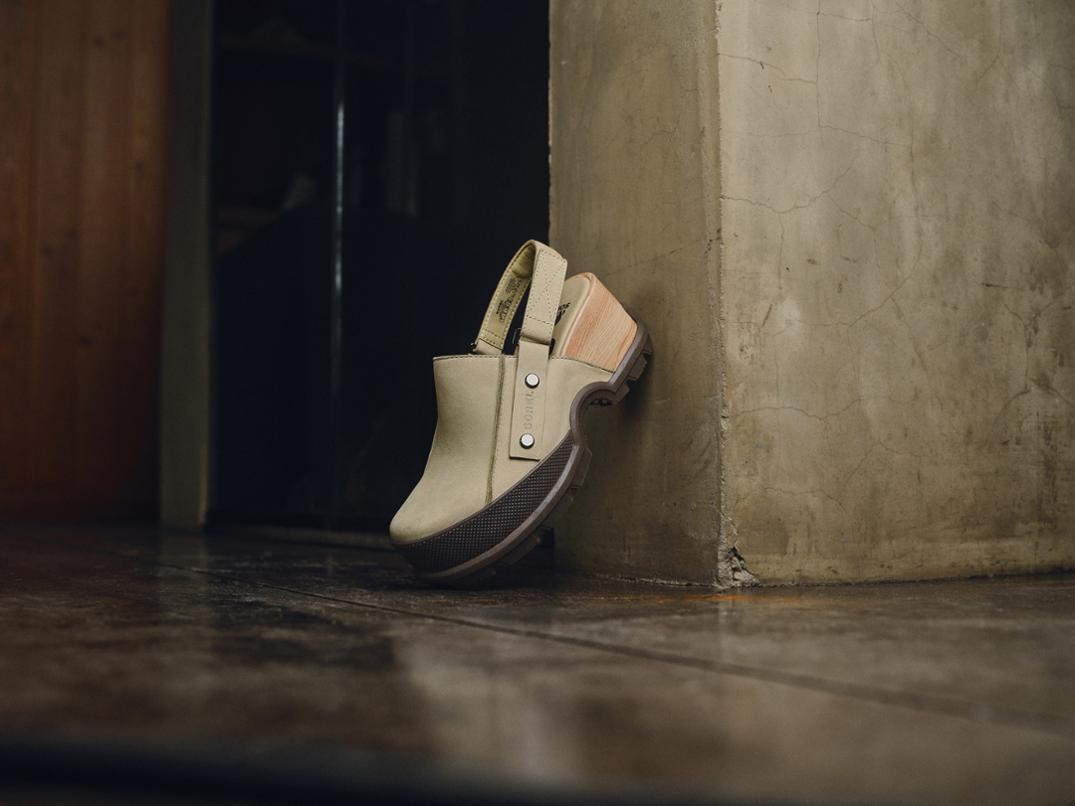 Location Image for Roam'n Clog RBR Clogs - Women's