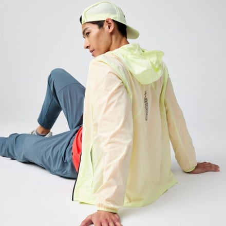 Brooks Canopy Packable Jacket - Men's 4
