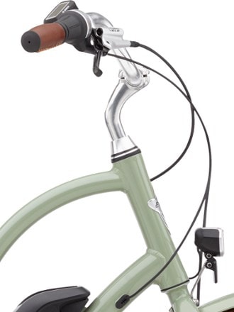 Electra Townie Go! 5i EQ Step-Thru Electric Bike 8