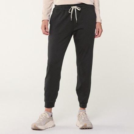 Vuori Performance Joggers - Women's 1