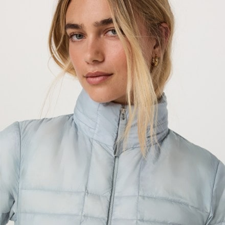 Vuori Coordinate Packable Down Jacket - Women's 4