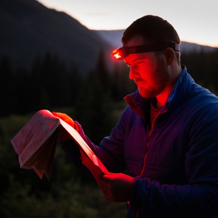 Nite Ize Radiant RH2 PowerSwitch Rechargeable Headlamp 9
