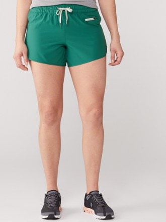 Vuori Clementine 2.0 Shorts - Women's 4 Inseam