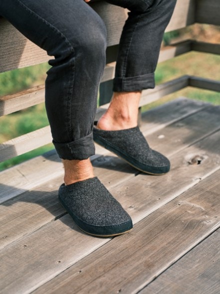 Location Image for Hamani Hulu Slippers - Men's