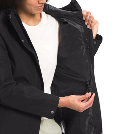 The North Face Woodmont Parka - Women's 5
