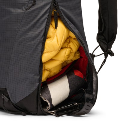 Black Diamond Cirque 25 Snow Pack Accessories not included