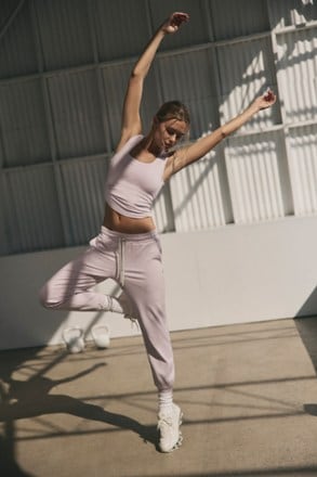 Location Image of color Lilac Breeze Heather