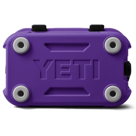 YETI Roadie 15 Hard Cooler 8