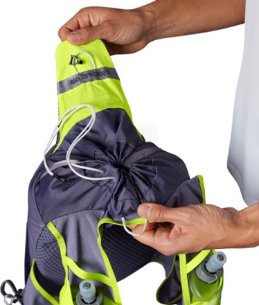 The North Face Summit Run Training Pack 12 8