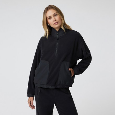 Vuori Aspen Half-Zip Fleece - Women's 1