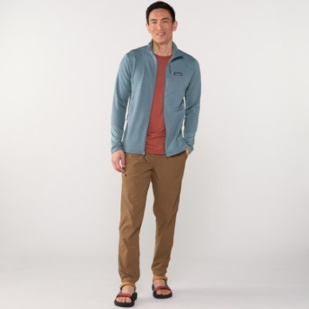 Patagonia R1 Jacket - Men's 3