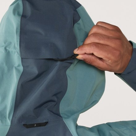 Peak Performance Vertec 3L Jacket - Men's 5