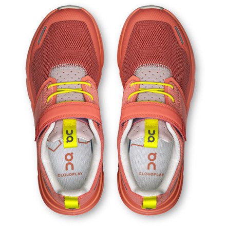 On Cloud Play Road-Running Shoes - Kids' 4