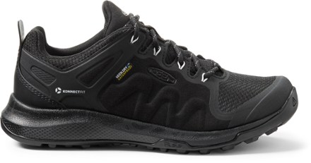 black hiking shoes womens