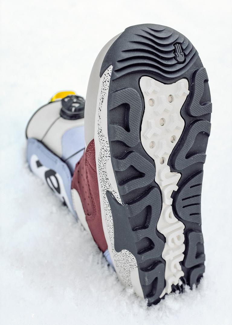 Location Image for Twist Snowboard Boots - Women's - 2025/2026