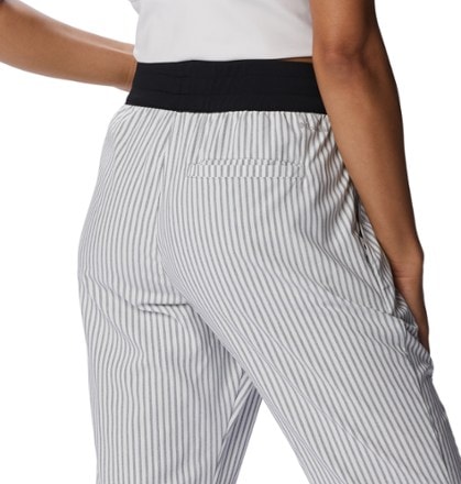 Columbia Claudia Ridge Capri Pants - Women's 4