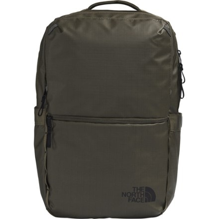 The North Face Base Camp Voyager Daypack - 26 L 2